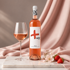 + Mejor rosé by Finca de los Arandinos bottle beside a glass of rosé
